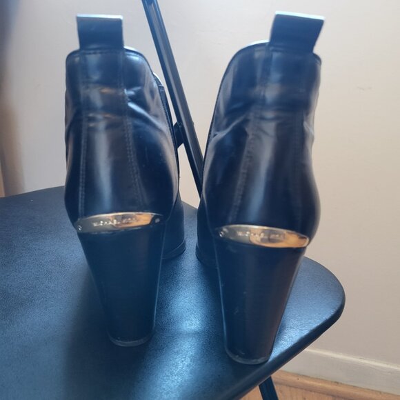 Black leather Michael Kors Heel ankle shoes - Picture 5 of 8